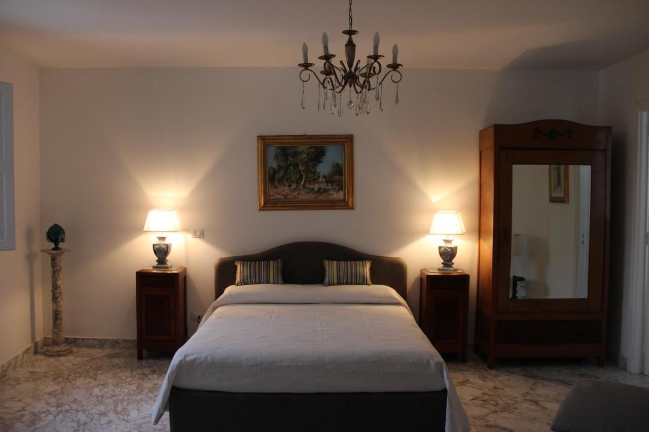 Bed and Breakfast Il Giardino Della Scuncerta Lecce Exterior foto